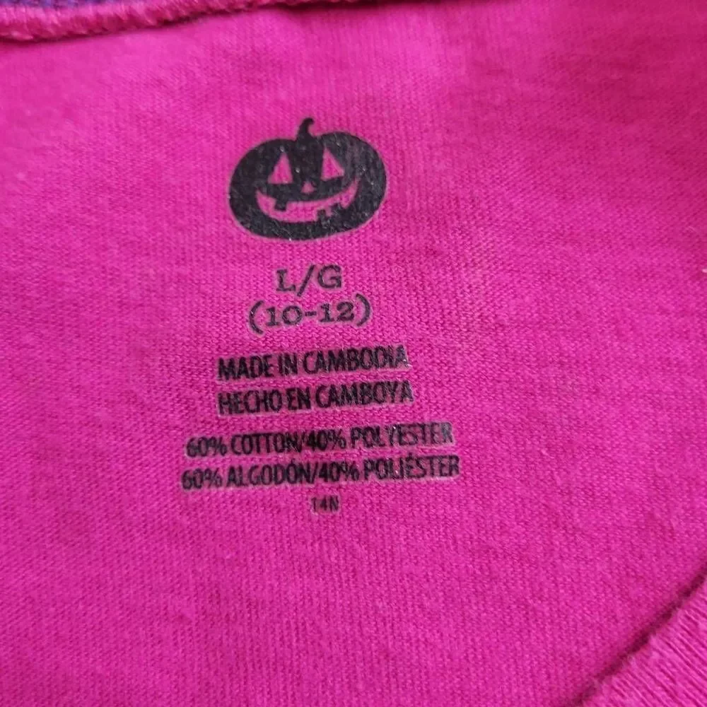 Peace Love Trick or treat Halloween shirt L10/12